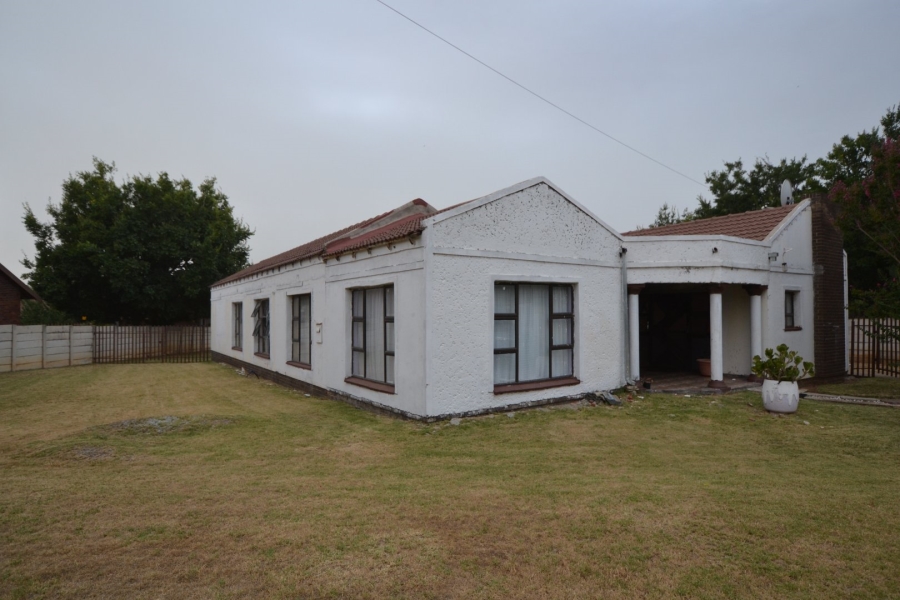 5 Bedroom Property for Sale in Harmony Free State